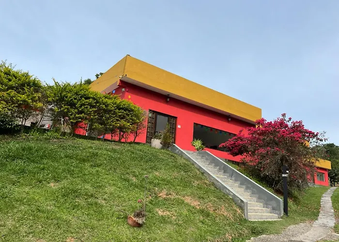 Pousada Pe Na Terra Em Guararema