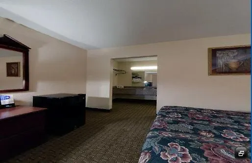 Newnan Lodge