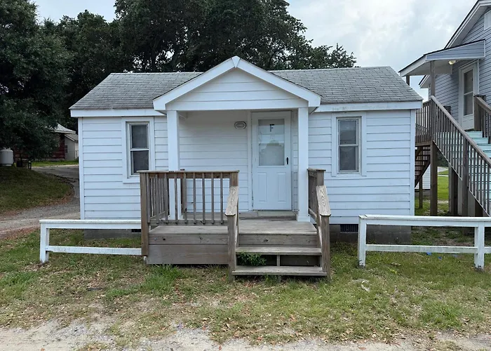 Outer Banks Motel - Village Accommodations