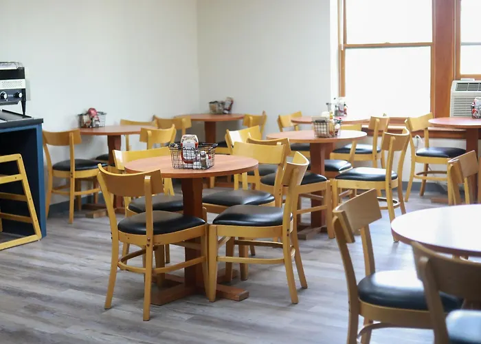 Rantoul Hotels