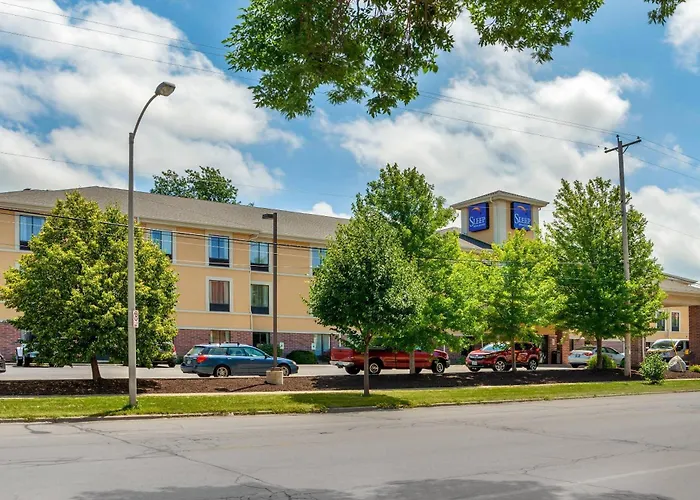 Sleep Inn & Suites Milwaukee Airport