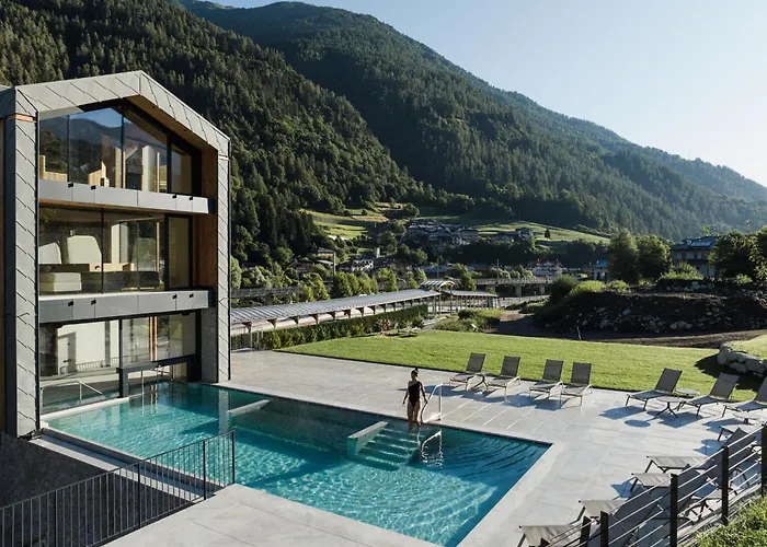 Monroc Hotel Commezzadura