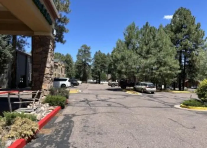Greentree Inn & Suites Pinetop