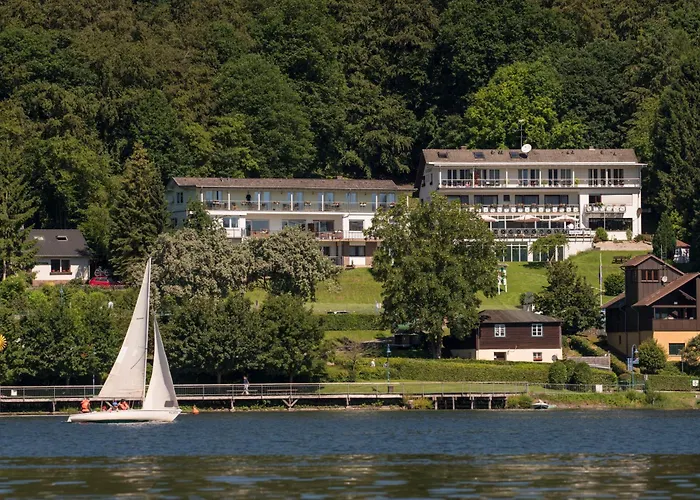 PlusNaturHotel direkt am Ederseeufer Waldhotel Wiesemann und Ferienapartments