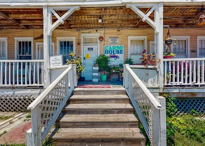 Carbo House Eleven Hotel Tybee Island