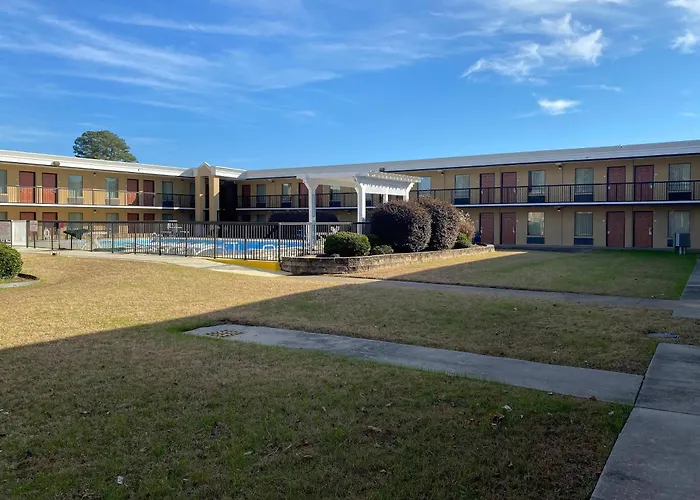 Quality Inn Elizabeth City Near University