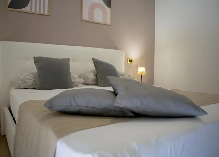 B&B Feni
