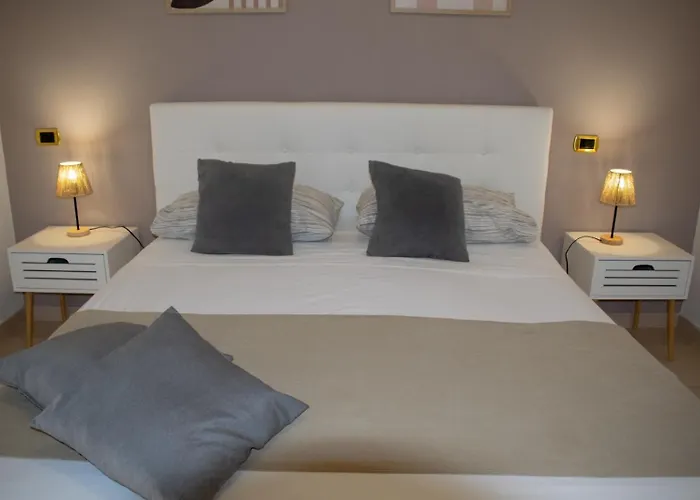 B&B Feni