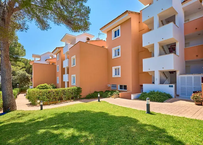 Universal Apartamentos Laguna Garden Canyamel 
