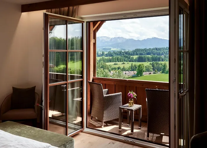 Hotel Auf der Gsteig GmbH