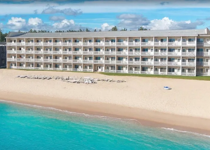Mackinaw Beach And Bay Inn & Suites Mackinaw City
