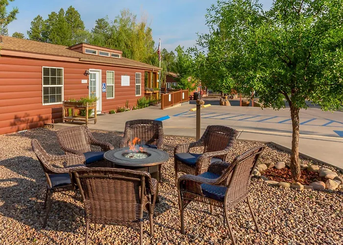 Pinetop-Lakeside Hotels