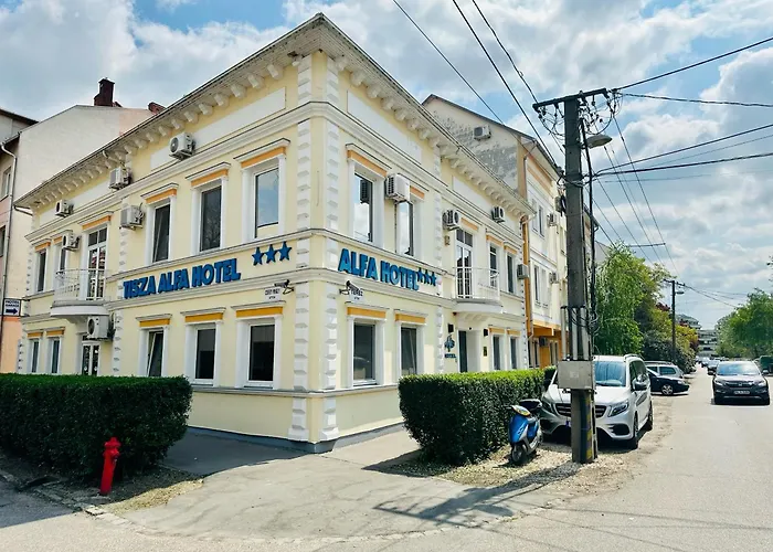 Tisza Alfa Hotel