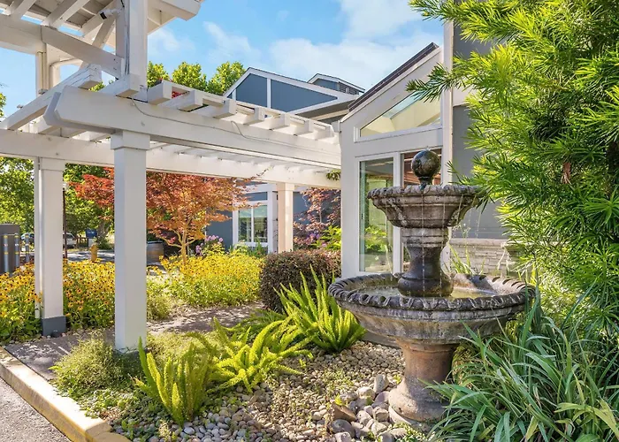 Upvalley Inn & Hot Springs, An Ascend Collection Hotel Calistoga