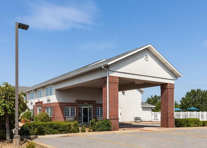 Days Inn By Wyndham Mountain Home