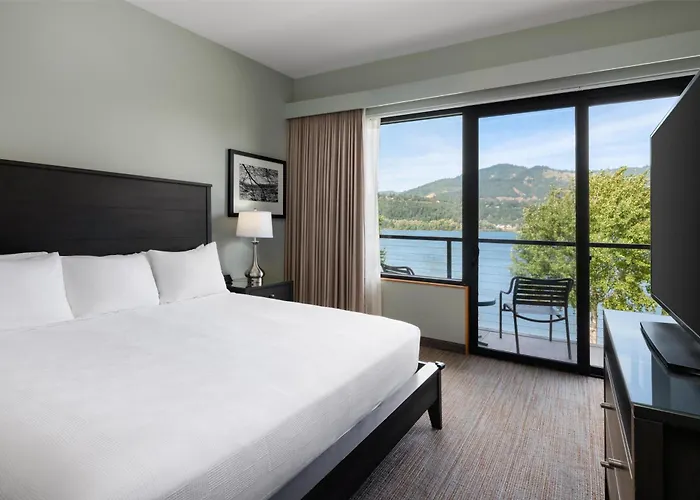 Best Western Plus Hood River Inn