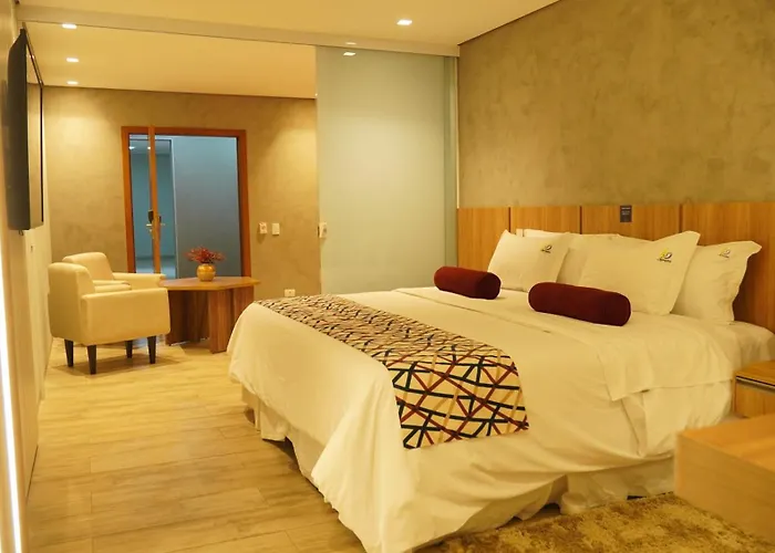 Serata Hotel
