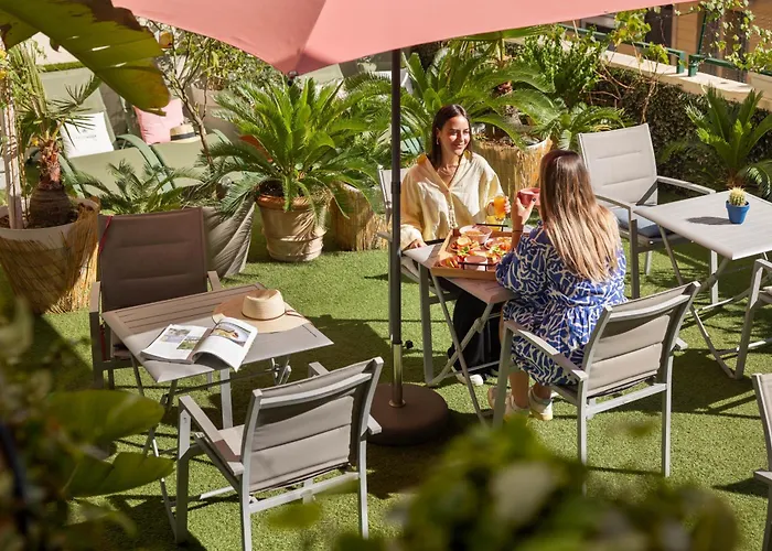 Hotel Locarno Niza