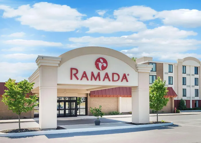 Ramada By Wyndham Watertown Thousand
