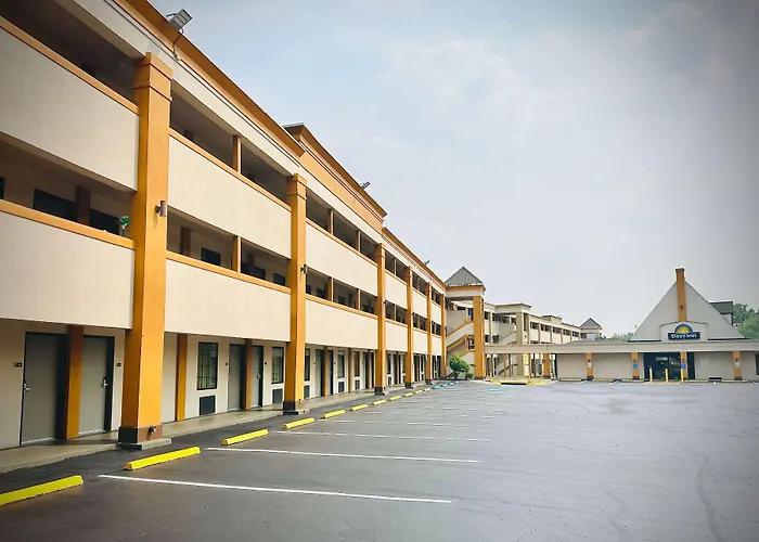 Days Inn Alexandria By Wyndham