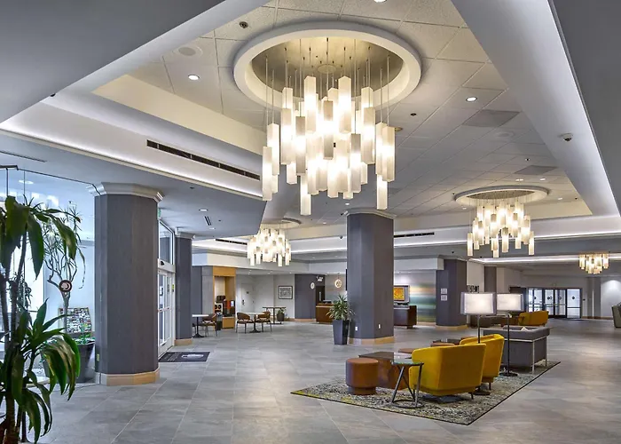 Doubletree By Hilton Modesto