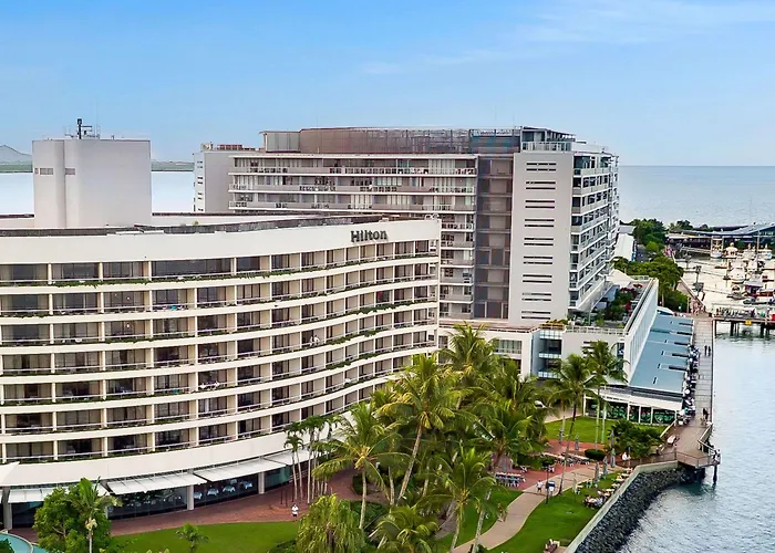 Hilton Cairns Hotel