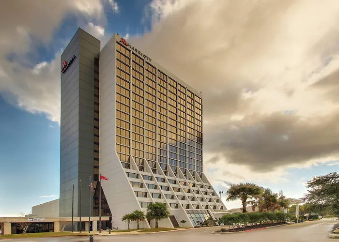 Mobile Marriott Hotel
