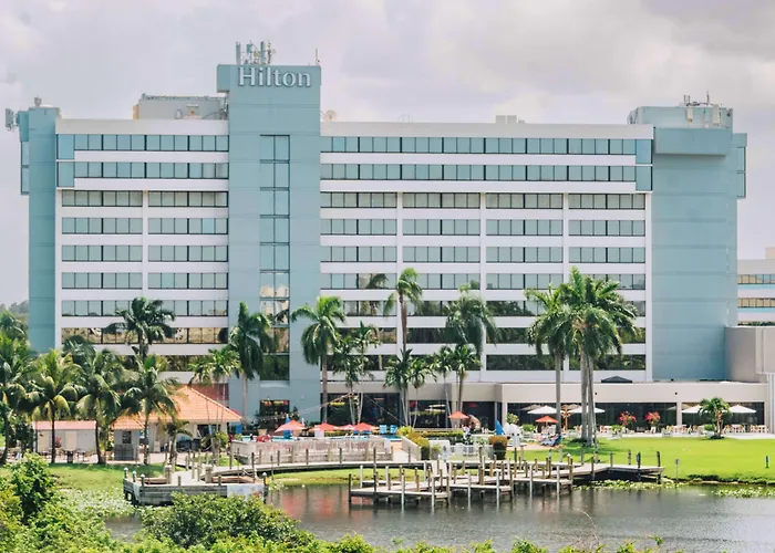Hilton Palm Beach Pbi Cloud Lake