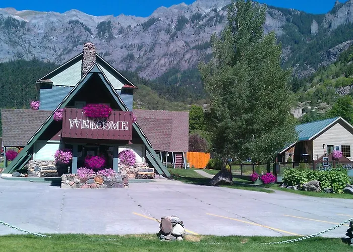 Twin Peaks Lodge & Hot Springs Ouray