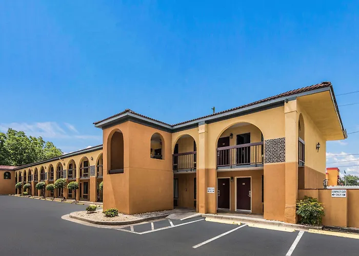 Econo Lodge Gainesville Downtown Area