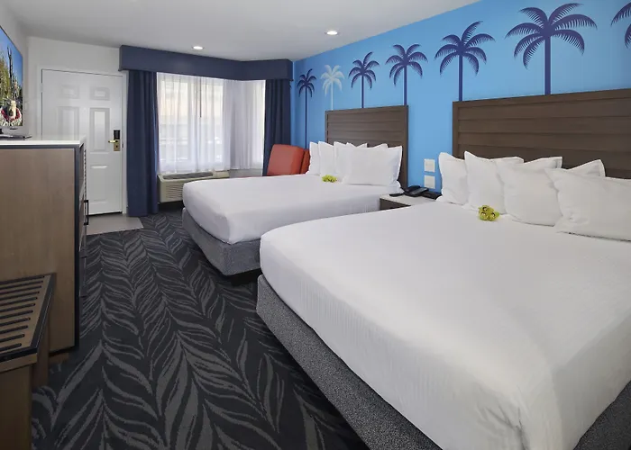 Tropicana Inn & Suites Anaheim