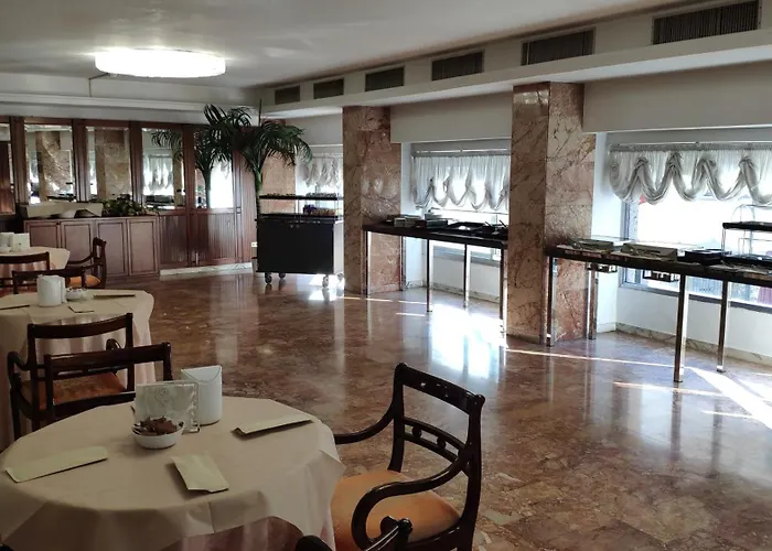 Grand Hotel Duomo Pise