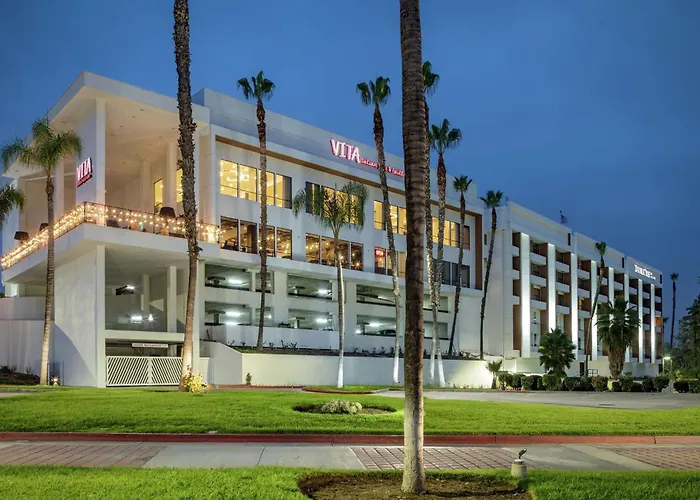 Doubletree By Hilton Pomona Hotel