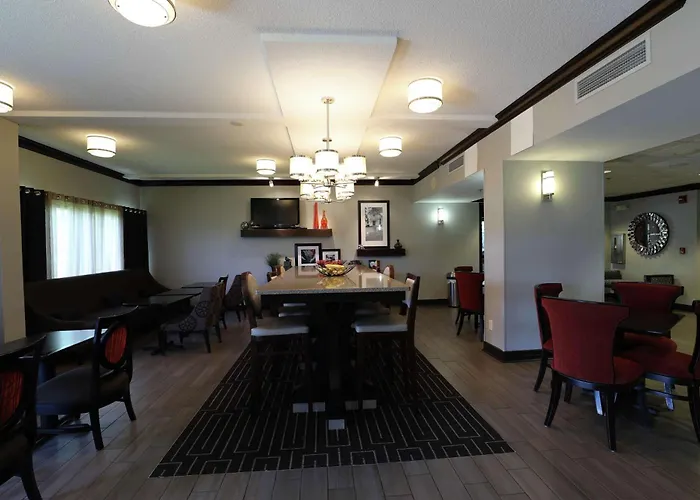 Hampton Inn Dyersburg