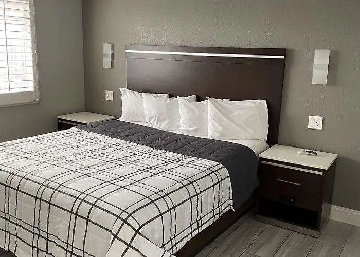 Cabana Inn & Suites Long Beach