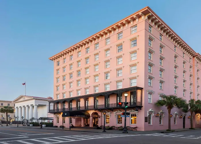 Mills House Charleston, Curio Collection By Hilton Hotel