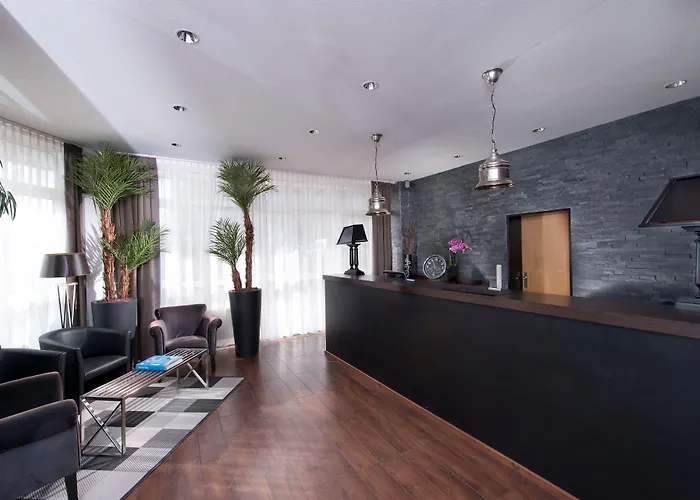 Tryp By Wyndham Luebeck Aquamarin