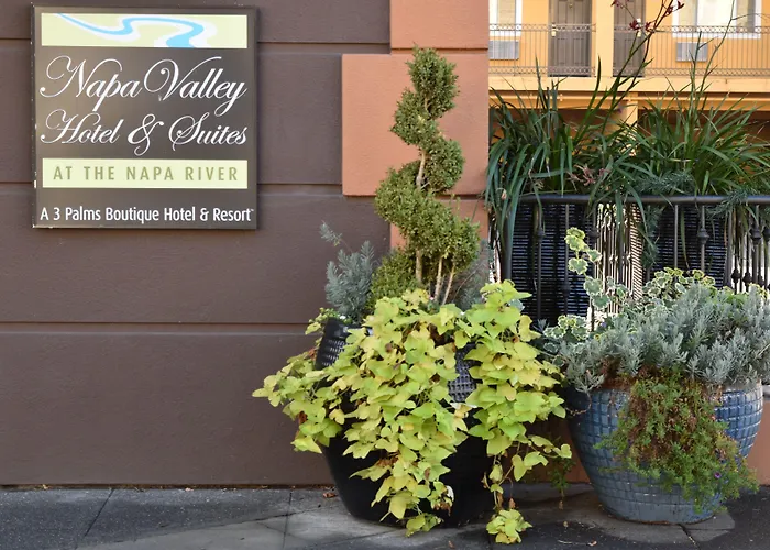 Napa Valley Hotel & Suites