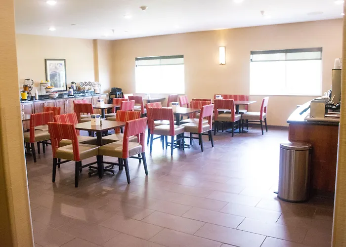 Rodeway Inn Fort Morgan