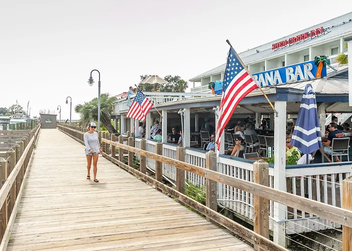 Shem Creek Inn