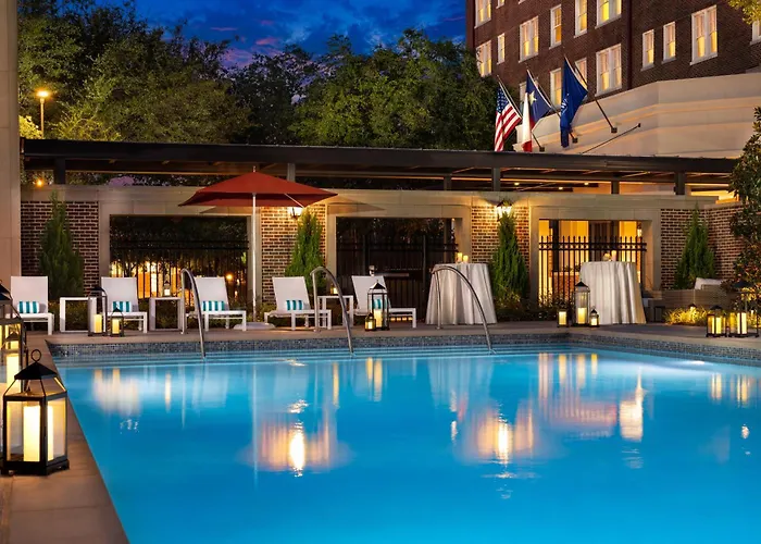 Warwick Melrose Hotel