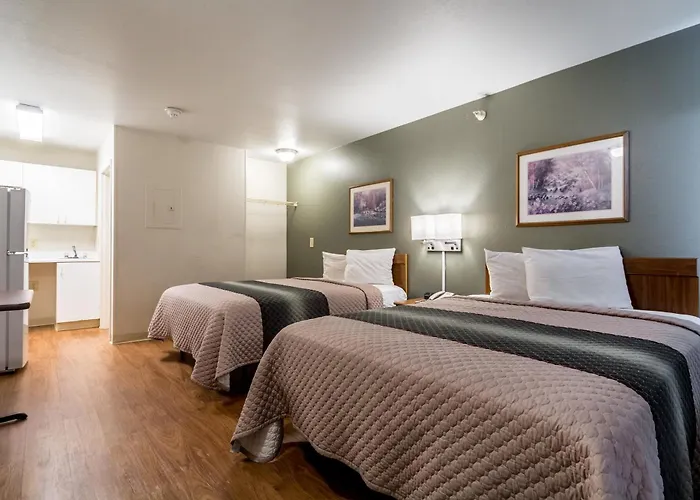 Hometowne Studios By Red Roof Denver - Lakewood West
