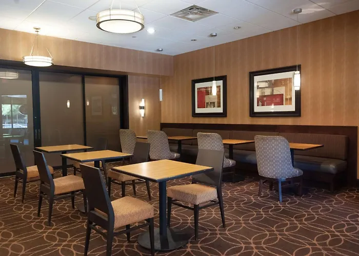 Doubletree By Hilton Hotel Cleveland Downtown - Lakeside