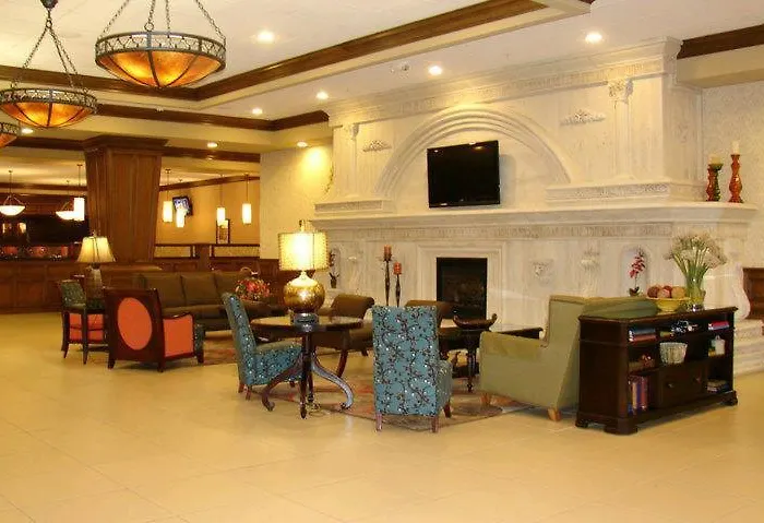 Decatur Conference Center And Hotel