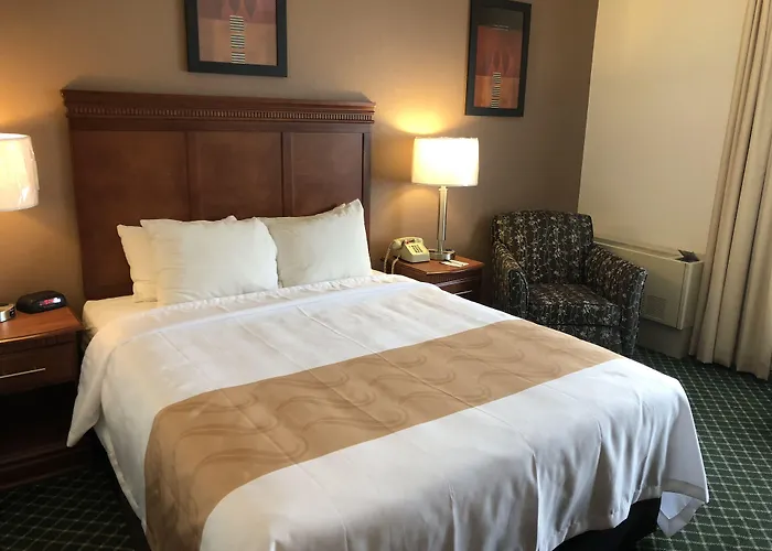 Quality Inn Colchester - Burlington