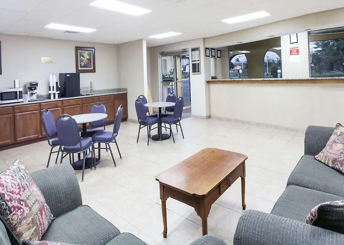 Knights Inn Murfreesboro