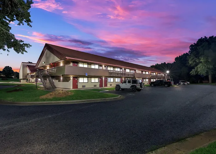 Red Roof Inn Hickory