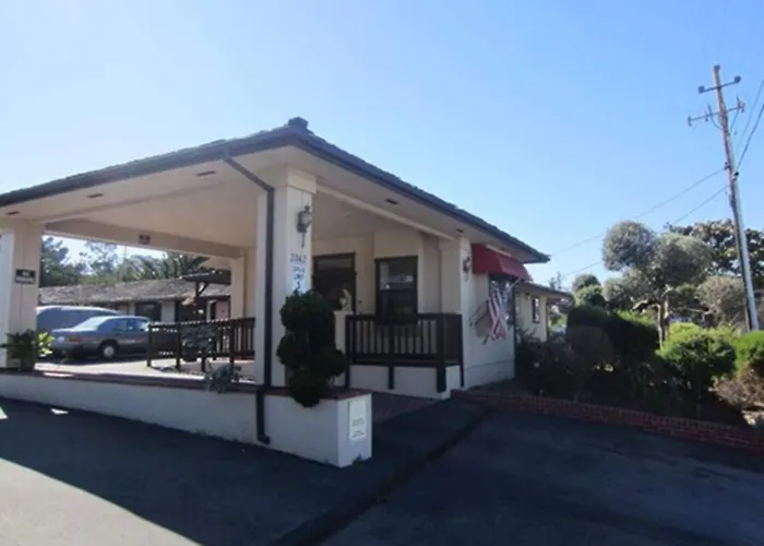 Monterey Fairgrounds Inn