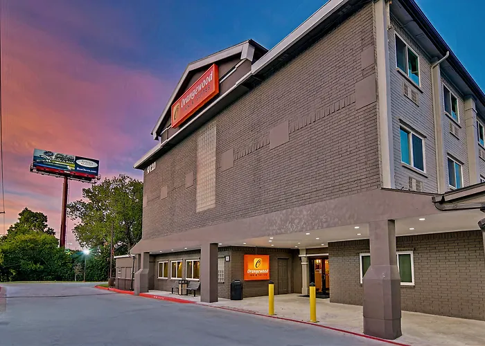 Orangewood Inn And Suites Midtown