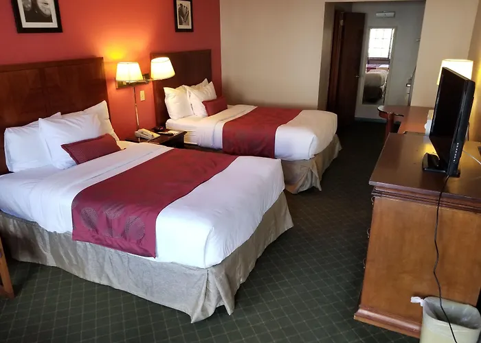 Ramada By Wyndham Flemington